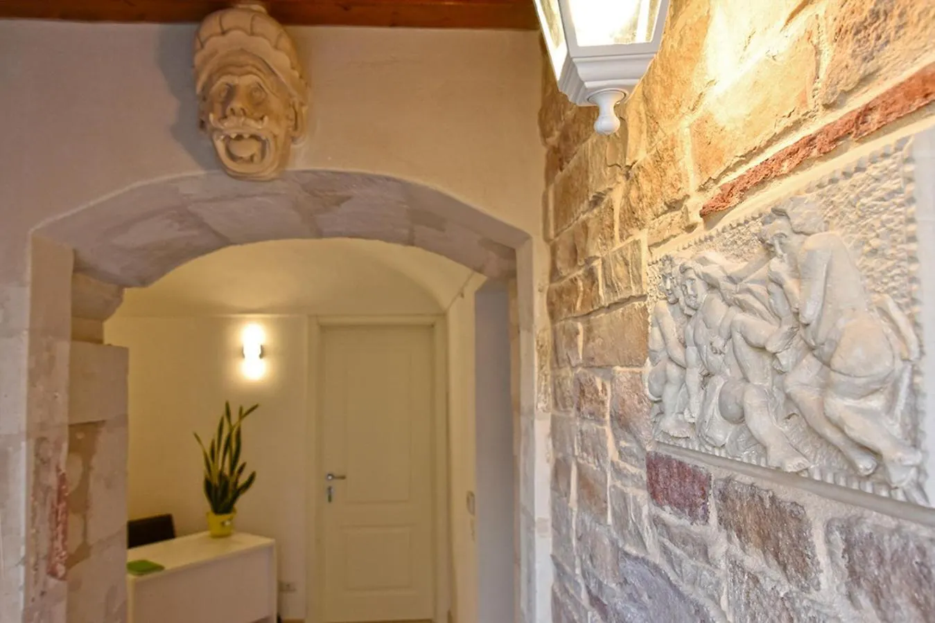 Adhoc Rooms Ragusa Italy